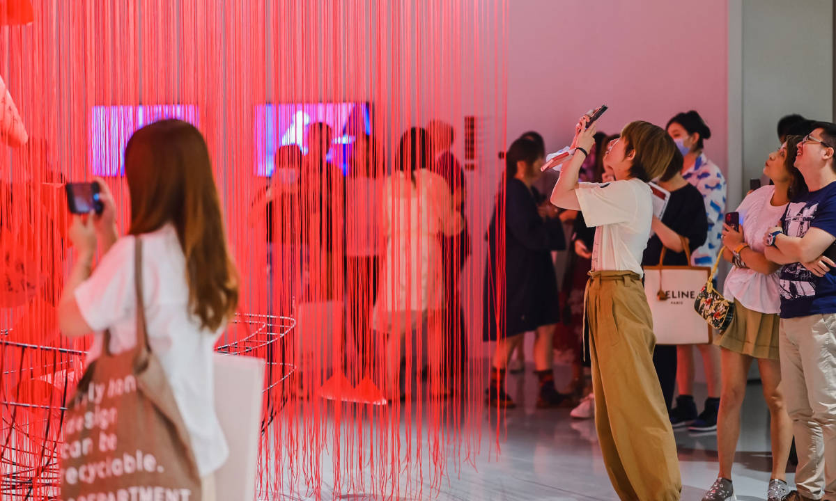 塩田千春最新力作及徐道获作品于上海 K11 中国首展