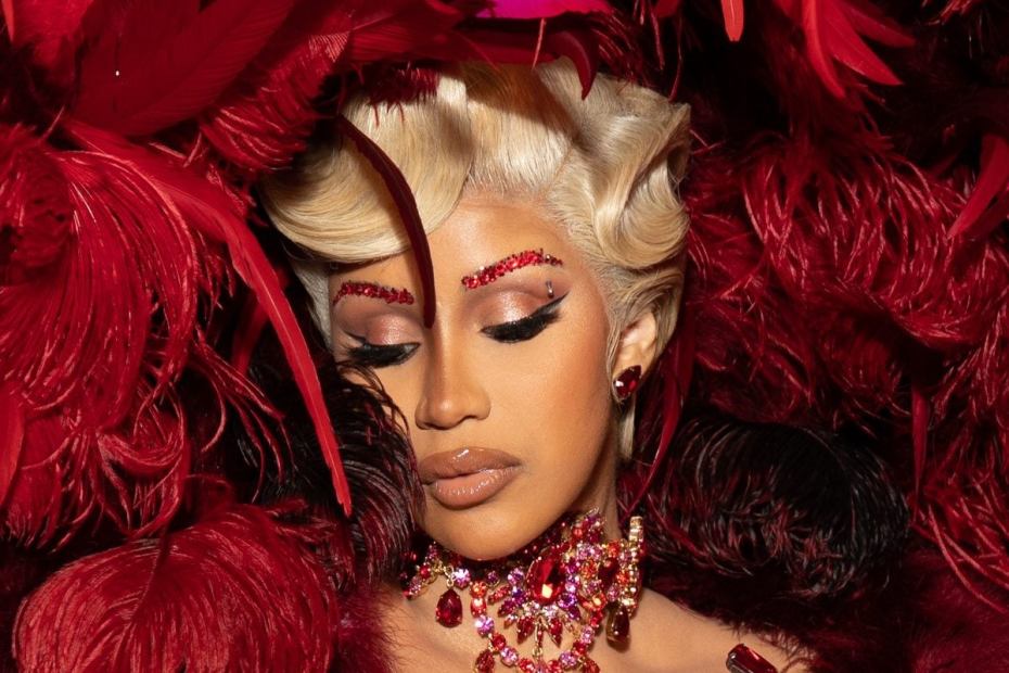 Cardi B Debut At Paris Model Week 2021 Nowre现客