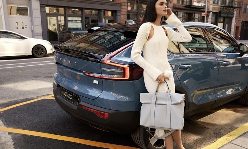 VOLVO 与 3.1 Phillip Lim 合作推出限量环保包袋