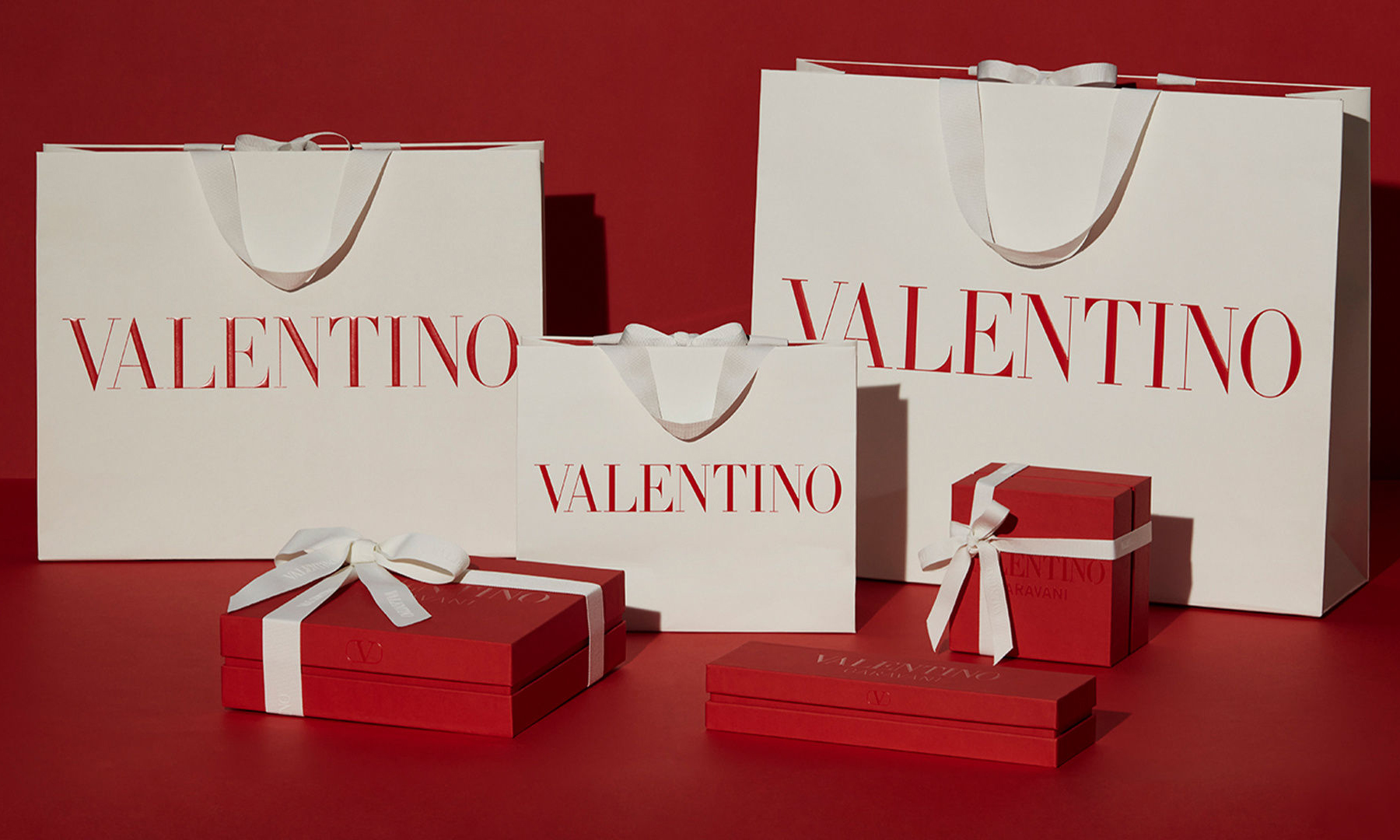 VALENTINO 推出全新可持续包装
