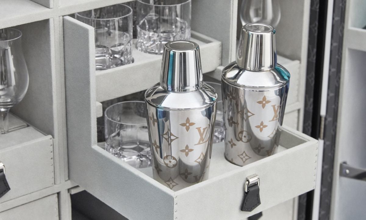 LOUIS VUITTON 在韩推出奢华版「派对行李箱」