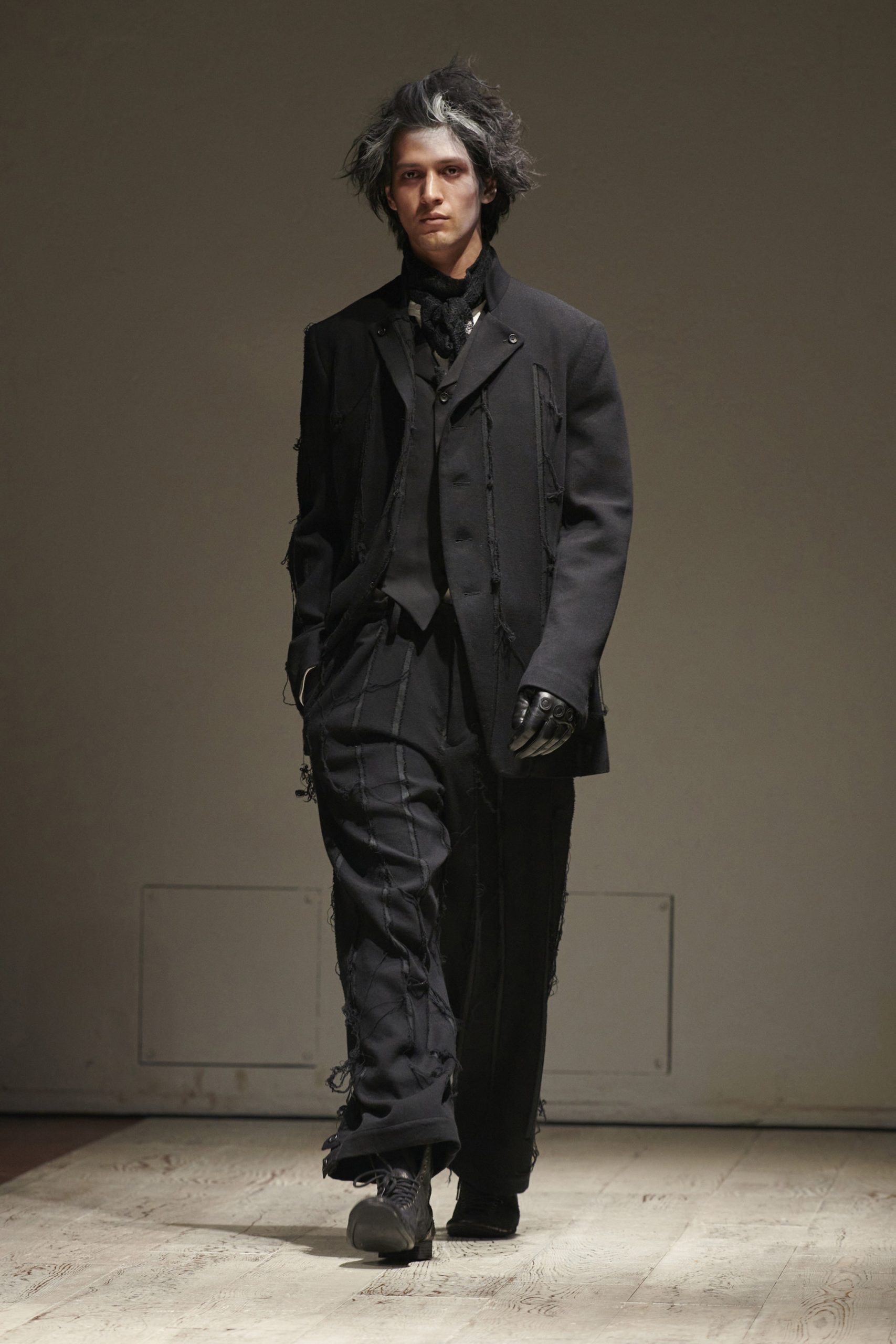 Yohji Yamamoto 2022 秋季男装系列发布– NOWRE现客