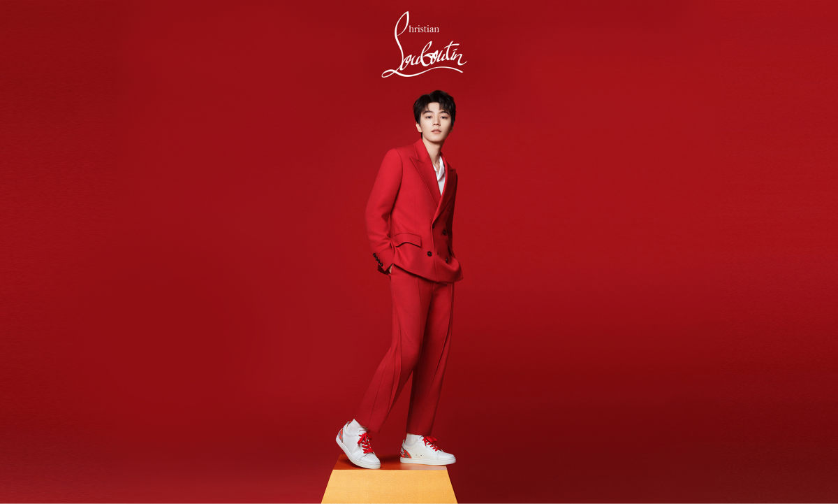 Christian Louboutin 揭幕 2022 中国虎年胶囊系列