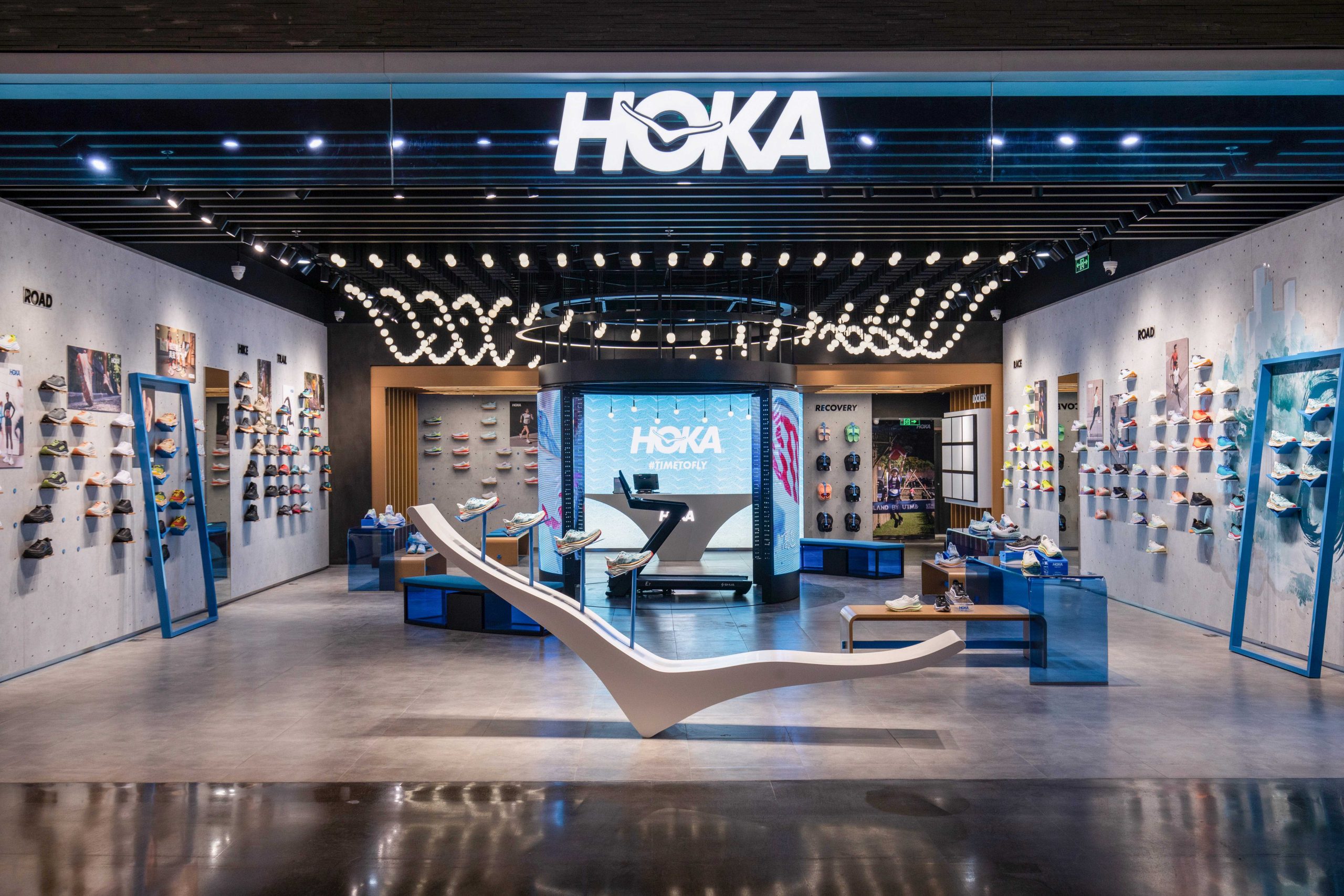 HOKA ONE ONE® 华南首家品牌直营店于深圳开幕