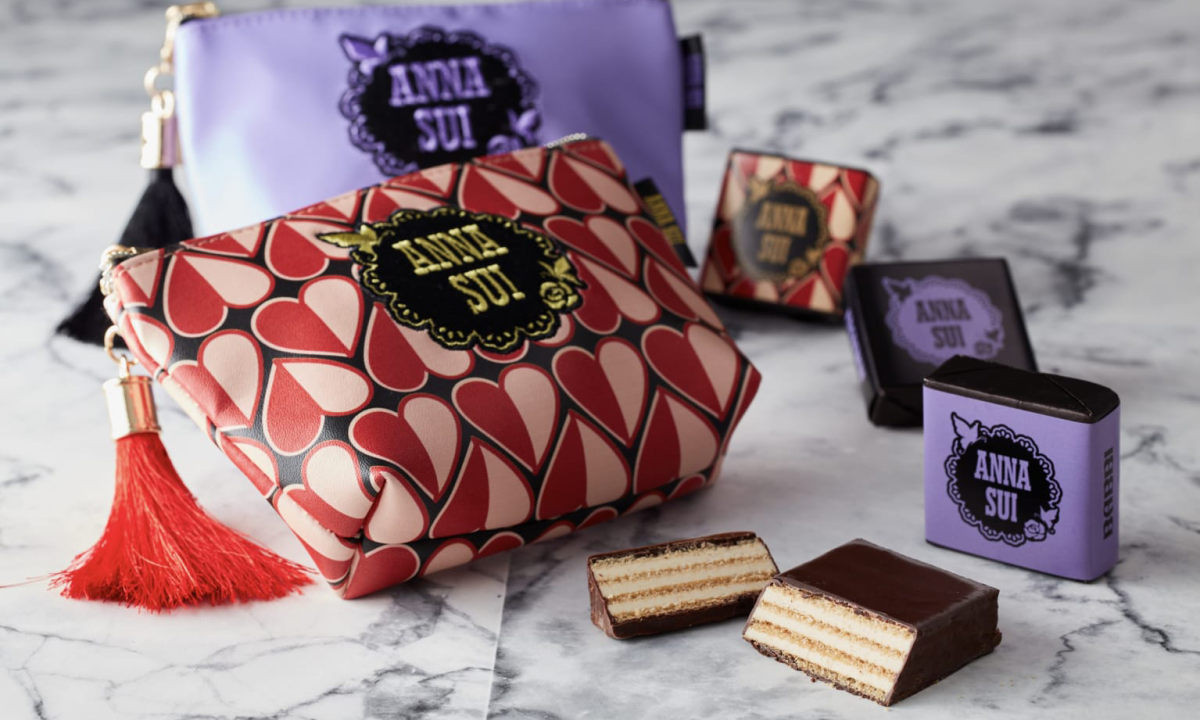 BABBI x ANNA SUI 化妆包甜品礼盒发布
