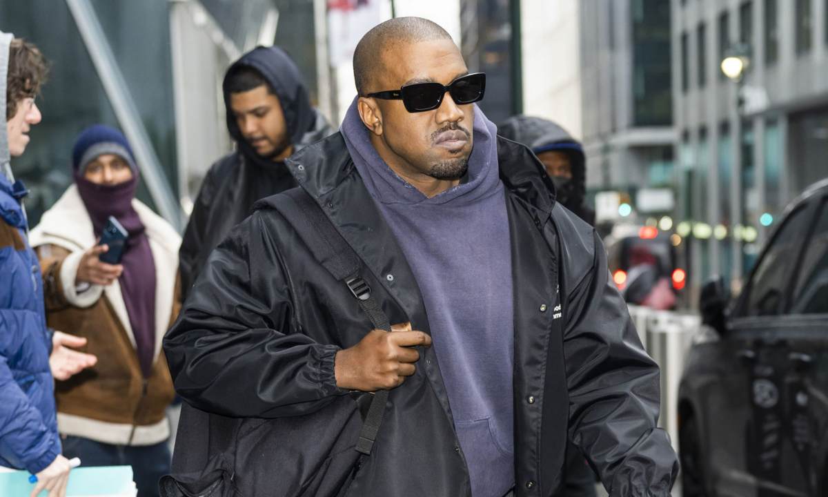 Yeezy Gap Engineered by BALENCIAGA 明年预计销售额将高达 10 亿美元