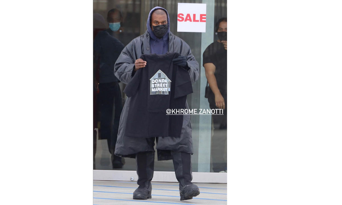 最新周边？Ye 秀出「DONDA STREET MARKET」T-Shirt