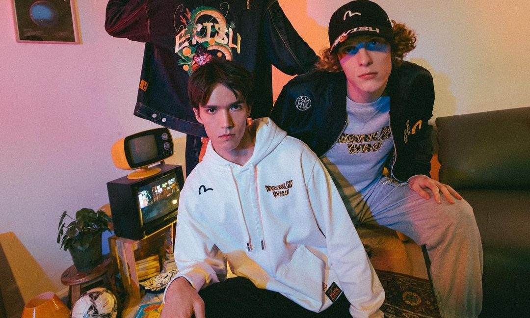 EVISU x《龙珠 Z》联名系列释出