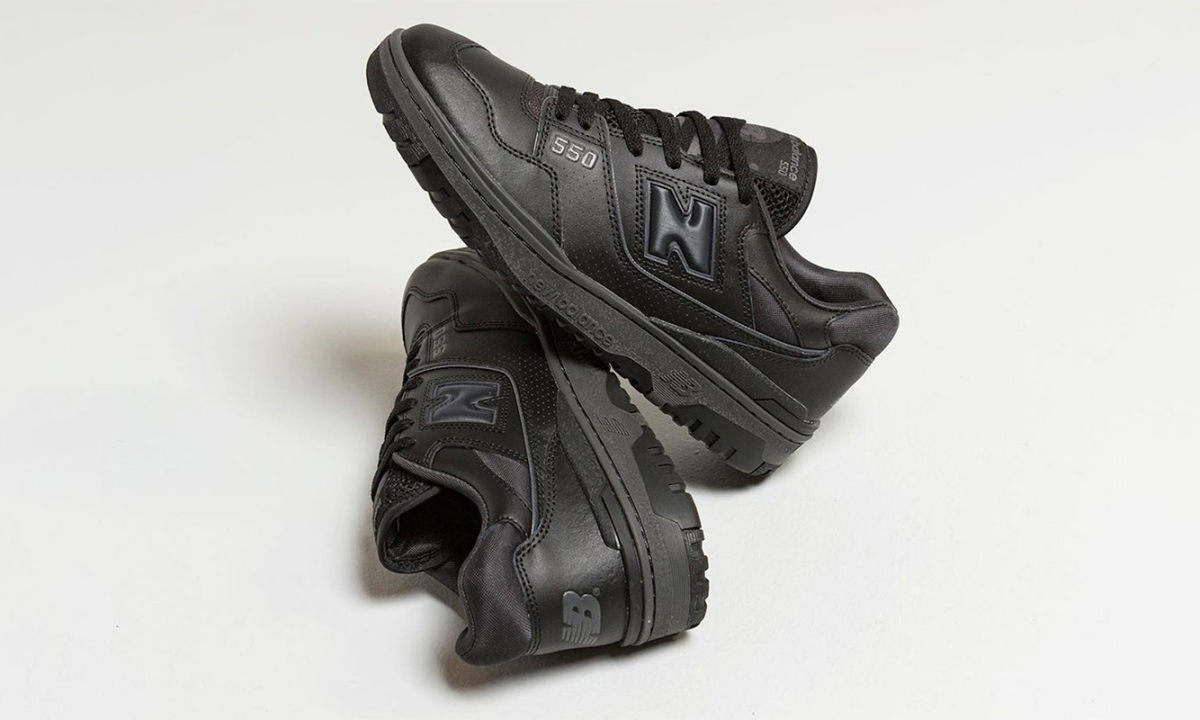 首款纯黑配色 New Balance 550 将于年内发售