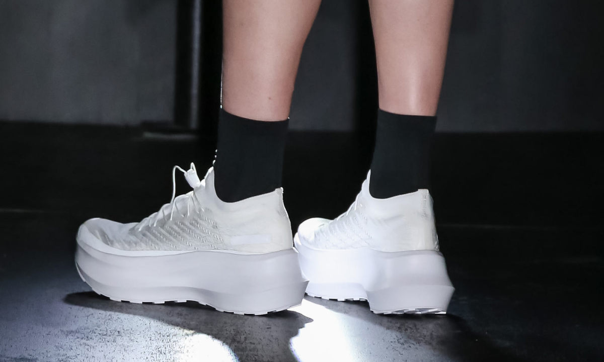 SALOMON x COMME des GARÇONS PULSAR PLATFORM 合作鞋款释出