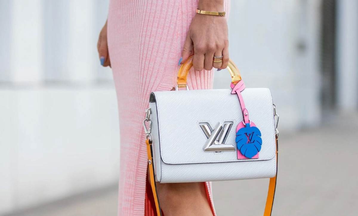 LOUIS VUITTON Twist 系列手袋涉嫌侵权