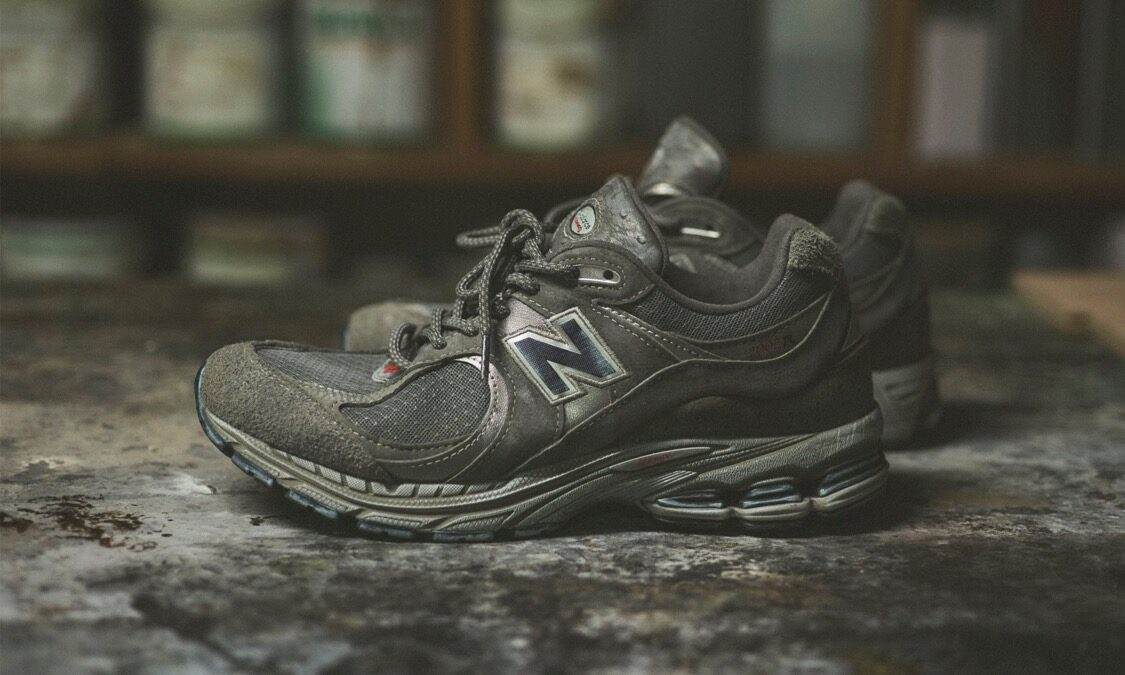 整体复古处理，New Balance 新作「M2002RVA」登场