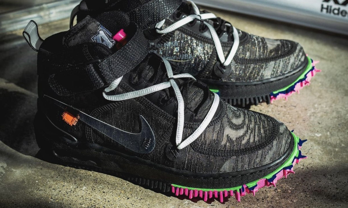 Off-White™ x Nike Air Force 1 Mid 即将发售