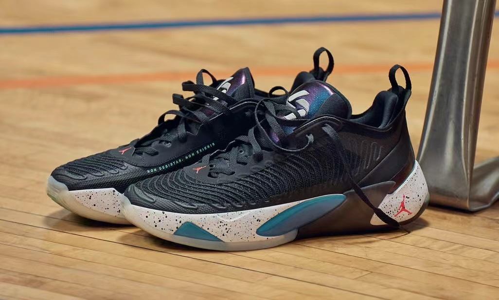 Jordan Brand 为东契奇打造全新签名战靴 Jordan Luka 1 代释出