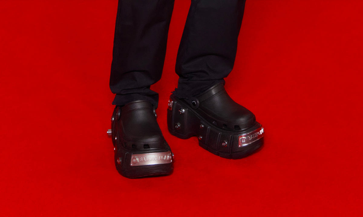 明星开始为全新的 BALENCIAGA Crocs 联名带货？