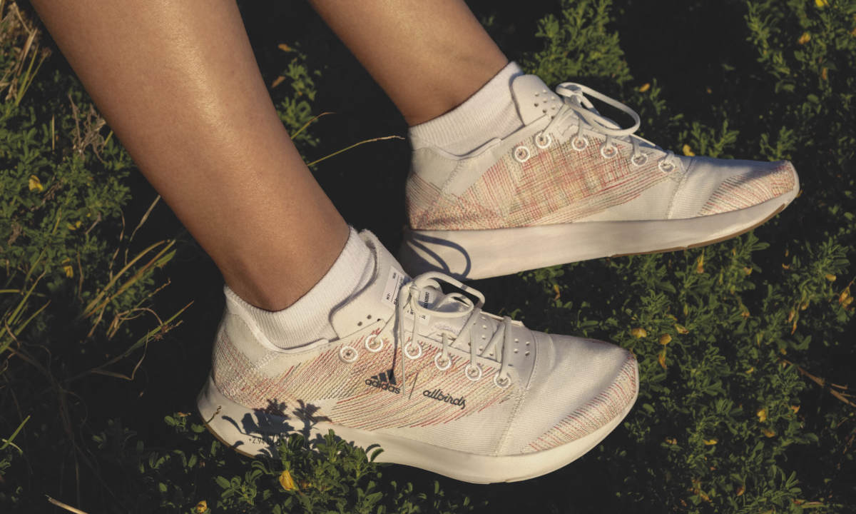 ALLBIRDS 携手 adidas 发布全新低碳跑鞋新配色