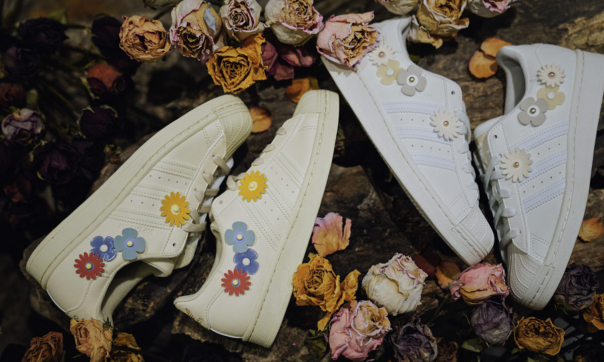 以花为语，adidas Originals 发布 Superstar 花卉系列新品