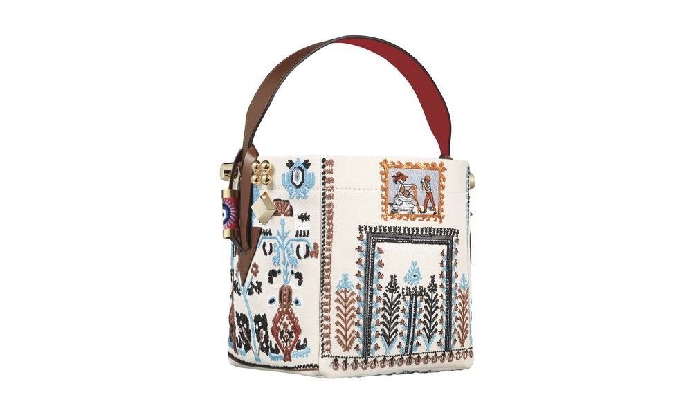 Christian Louboutin 发布「Greekaba」系列