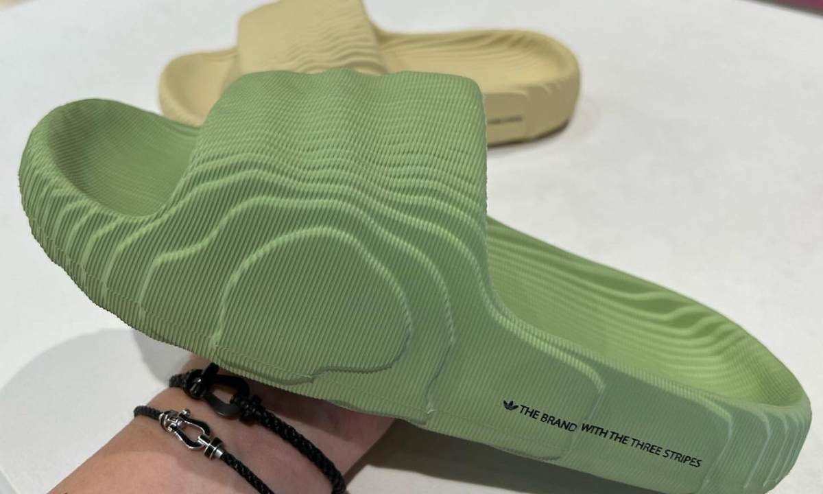 adidas Adilette 22 新款拖鞋释出