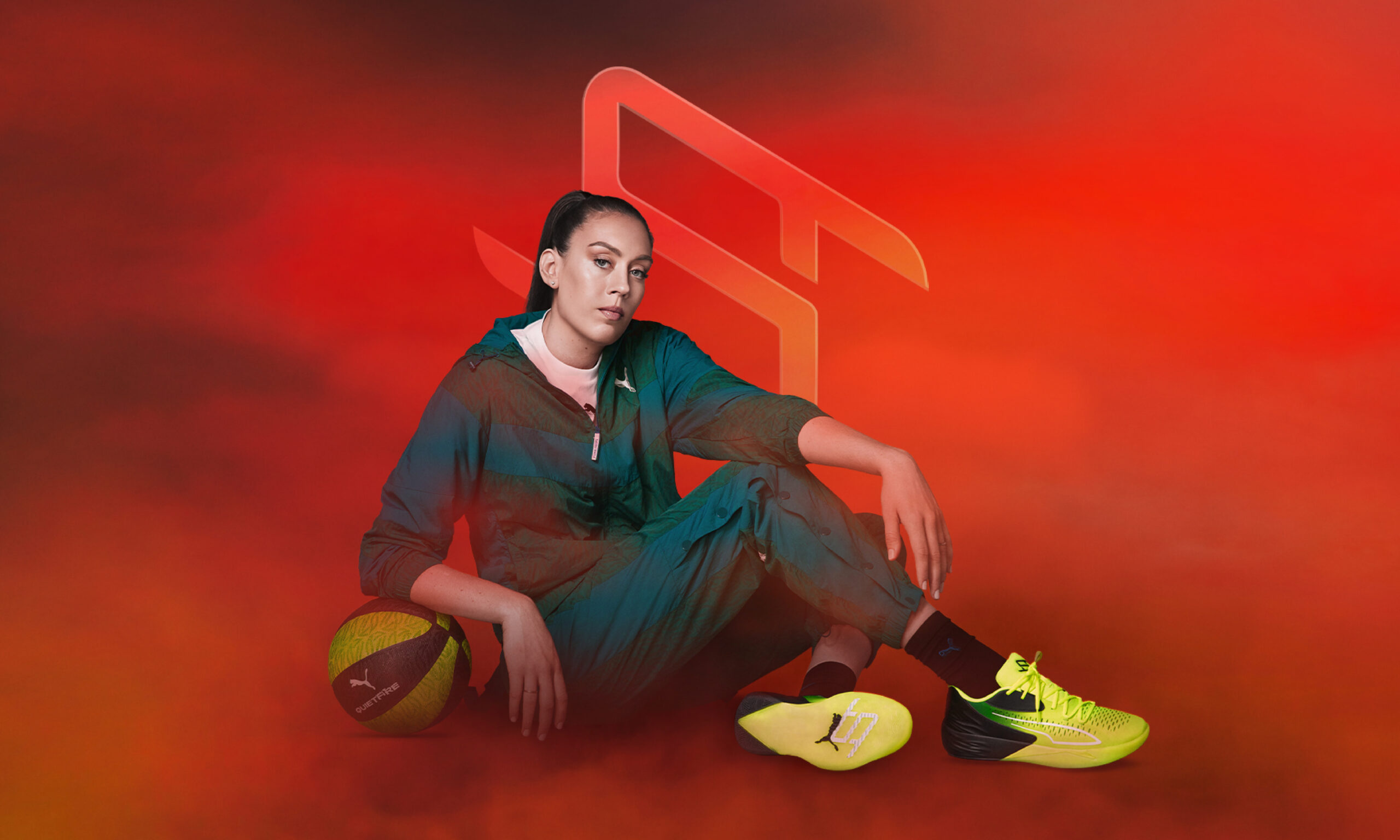 联手女篮巨星斯图尔特，PUMA 正式发布品牌史上第一双女子签名篮球鞋 STEWIE 1