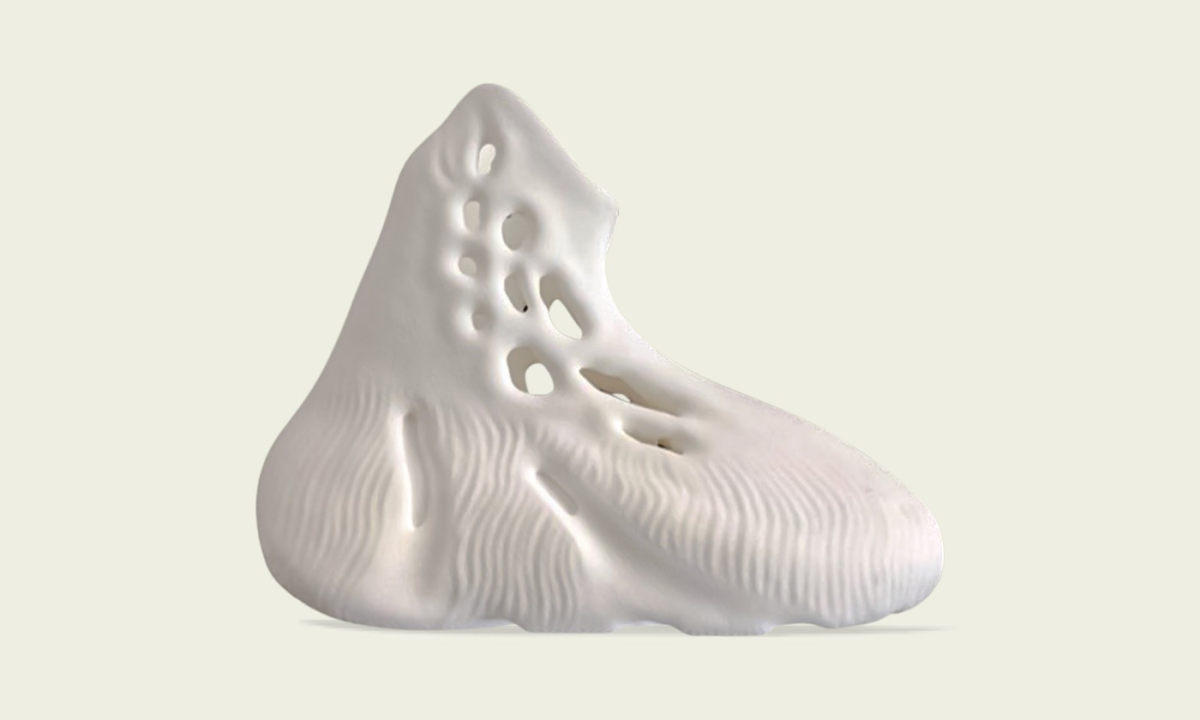 创造不停歇，Yeezy Foam 靴款准备？