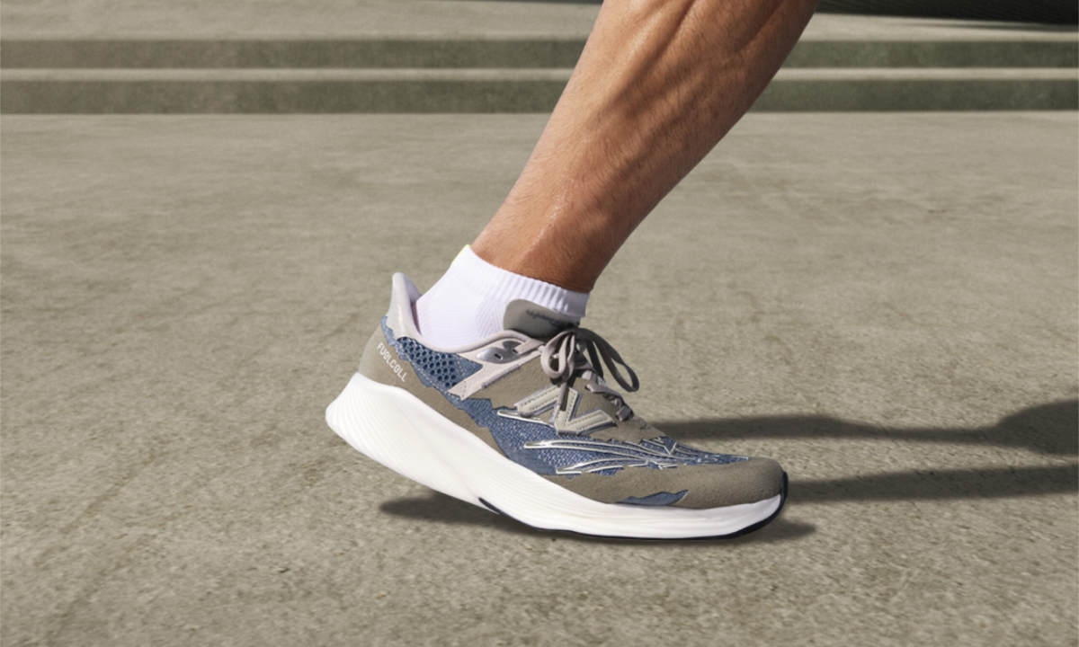 New Balance Tokyo Design Studio 发布全新配色竞速碳板跑鞋 FuelCell RC Elite v2