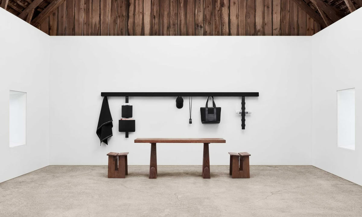 Raf Simons x Kvadrat 推出 Shaker System 生活配件系列
