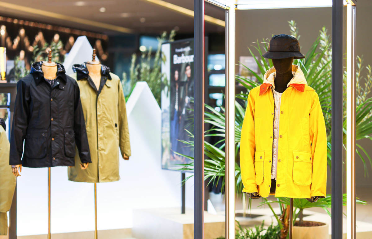 Barbour 与 2 Moncler 1952 合作发布 2022 秋冬联名系列