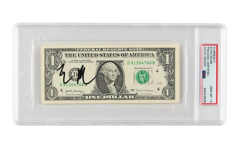 带有埃隆·马斯克签名的 1 美元钞票准备被拍卖