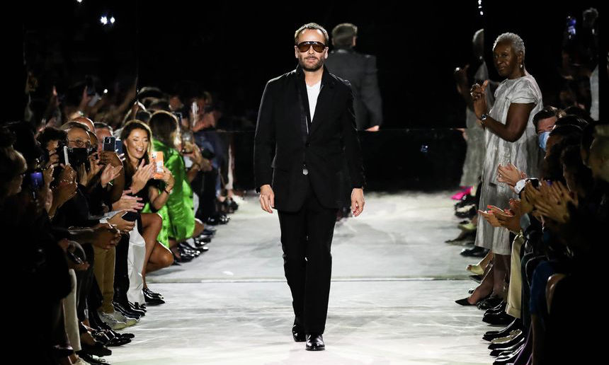 雅诗兰黛或以创新高价格收购 Tom Ford