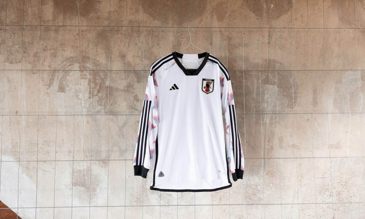 adidas 发布 2022 年 FIFA 国际足联世界杯国家队球衣