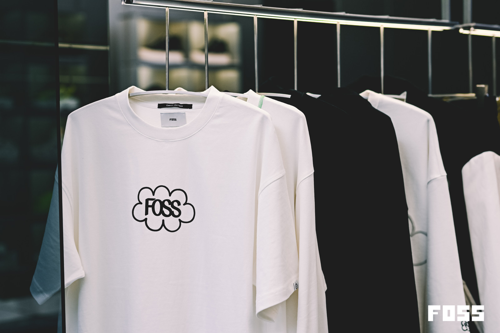 Foss Merchandise 沉浸式感官之旅,FOSS x ERIC HAZE「OVER THE CLOUD」主题活动回顾 – NOWRE现客