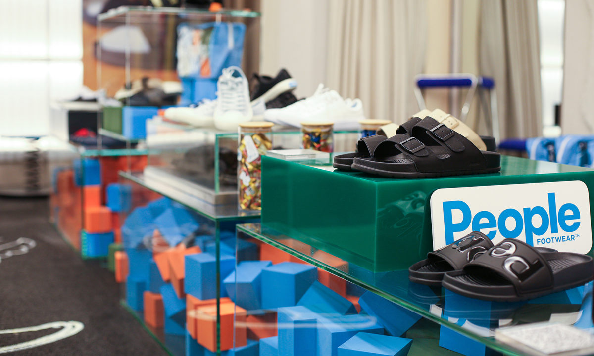 People Footwear 于 CANAL STREET 坚尼街开展快闪活动