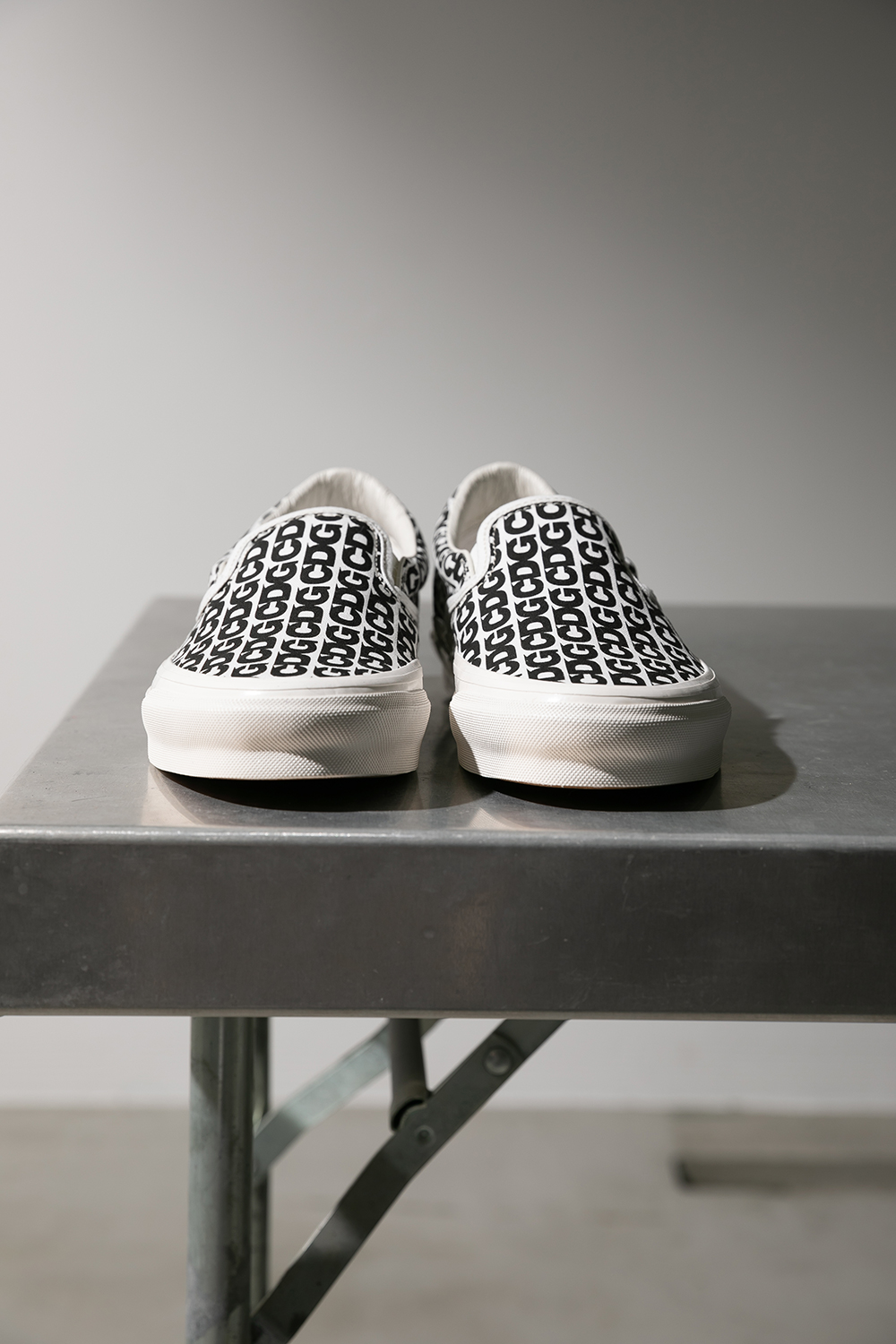 CDG x Vault by Vans 联名鞋款发布 – NOWRE现客