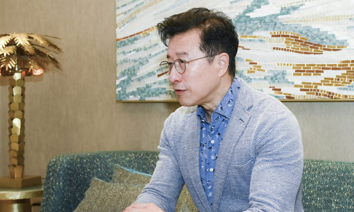 时尚不离街头,街头拥抱时尚 – 独家对话 LVMH 大中华区总裁吴越
