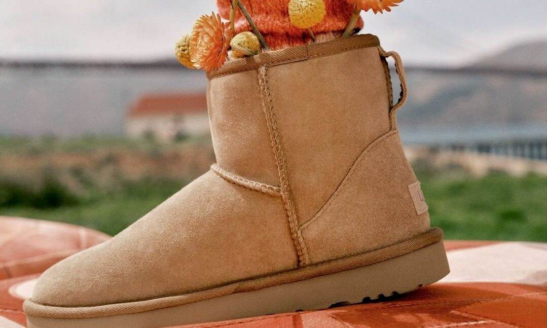UGG 推出其首款环保再生靴