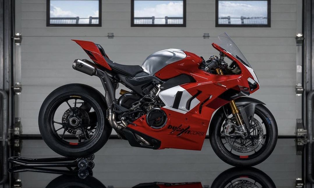 240 马力，2023 款 Ducati Panigale V4 R 上市