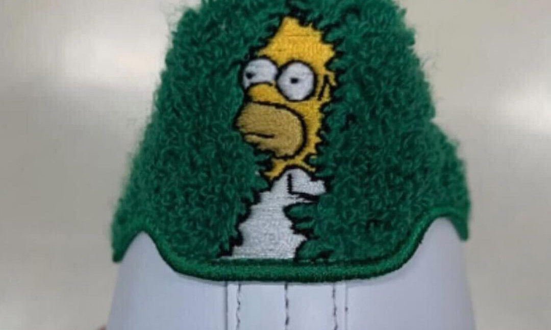 经典 MEME 或成现实？辛普森系列 Stan Smith 新鞋谍照露出