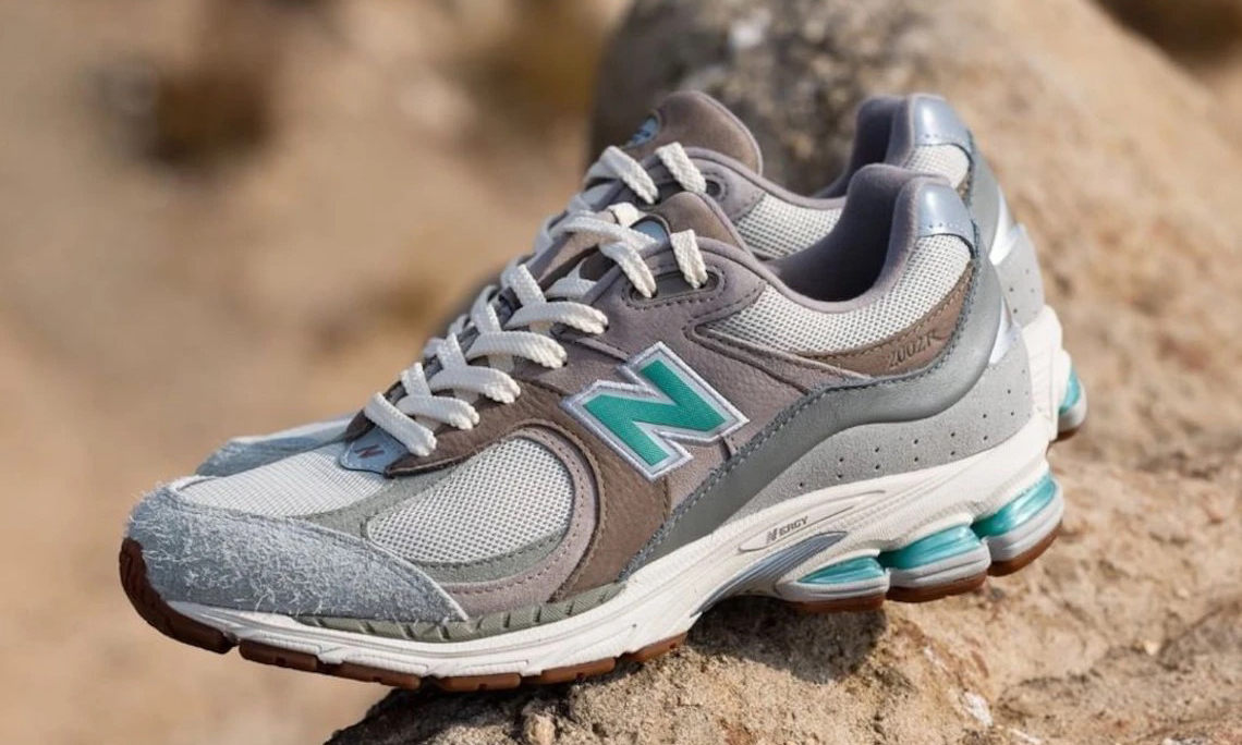 atmos x New Balance 2002R 新合作鞋款释出