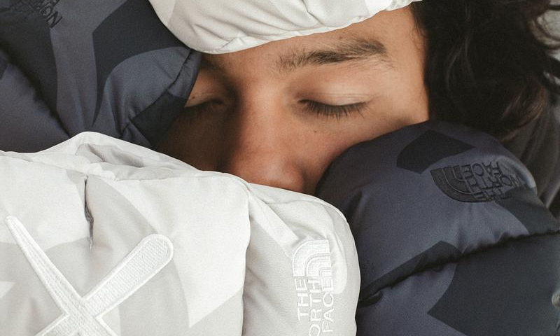 THE NORTH FACE x KAWS 联名系列即将发售