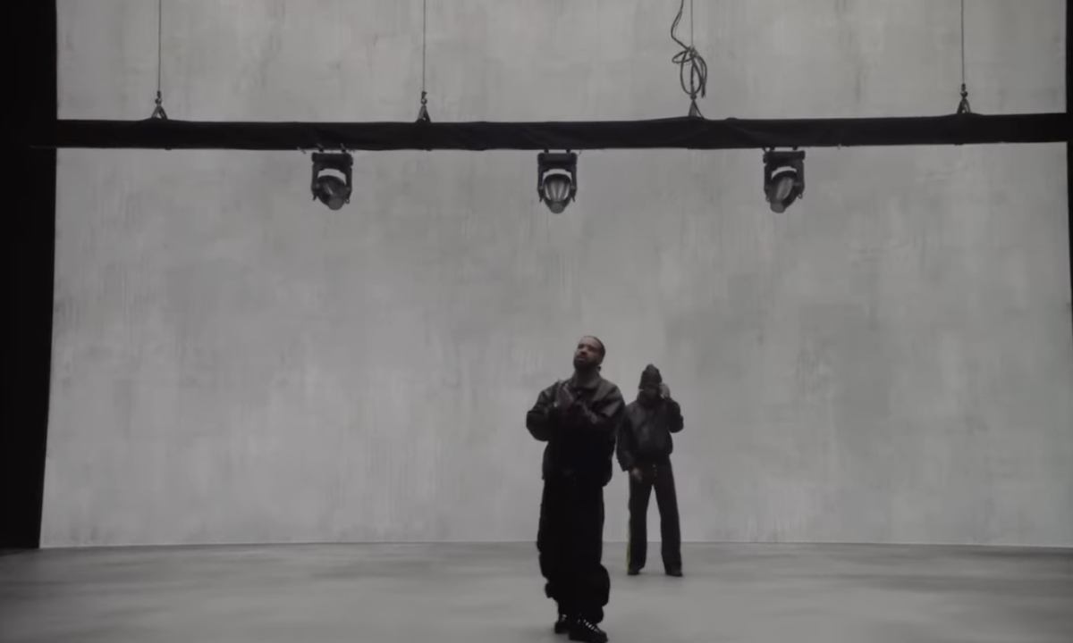Drake 携手 21 Savage 将于月底发行最新合作专辑《Her Loss》