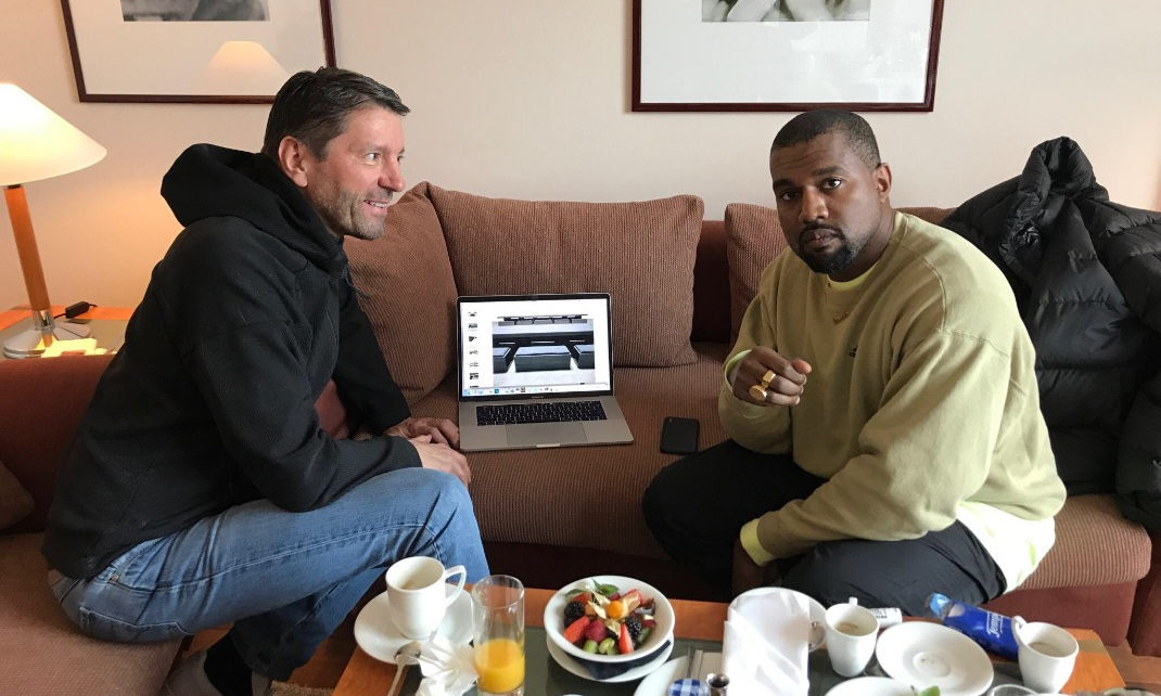 adidas 面临的问题，可不只少了 YE 那么简单