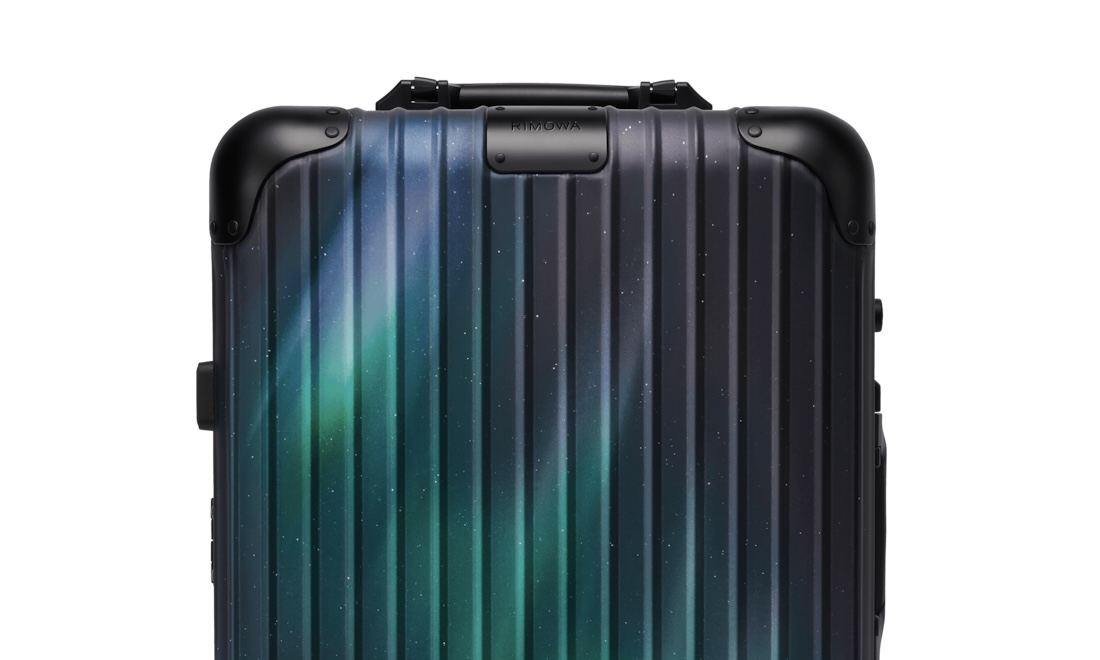 RIMOWA Original 系列推出北极光限量版登机箱