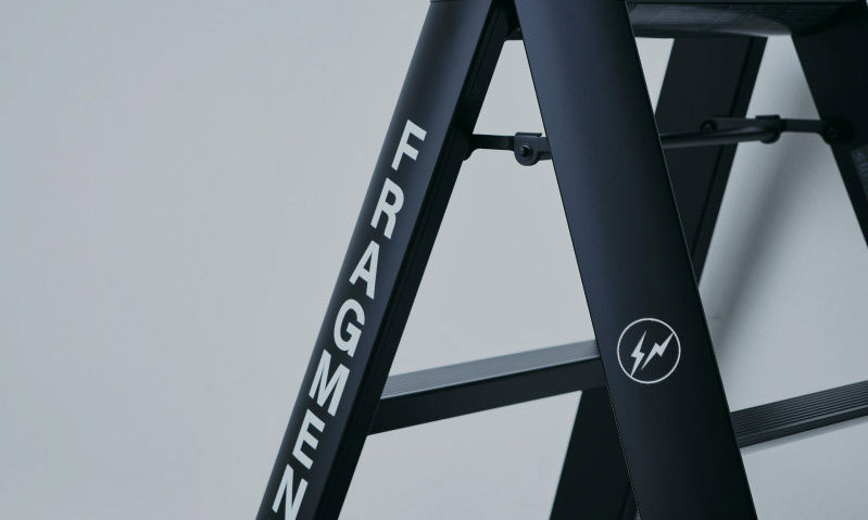 fragment design x lucano 合作推出「Step Stool」梯子