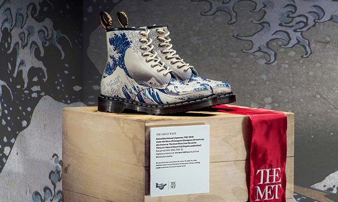 踏浪而来，大都会博物馆 x Dr.Martens 合作浮世绘靴型登场