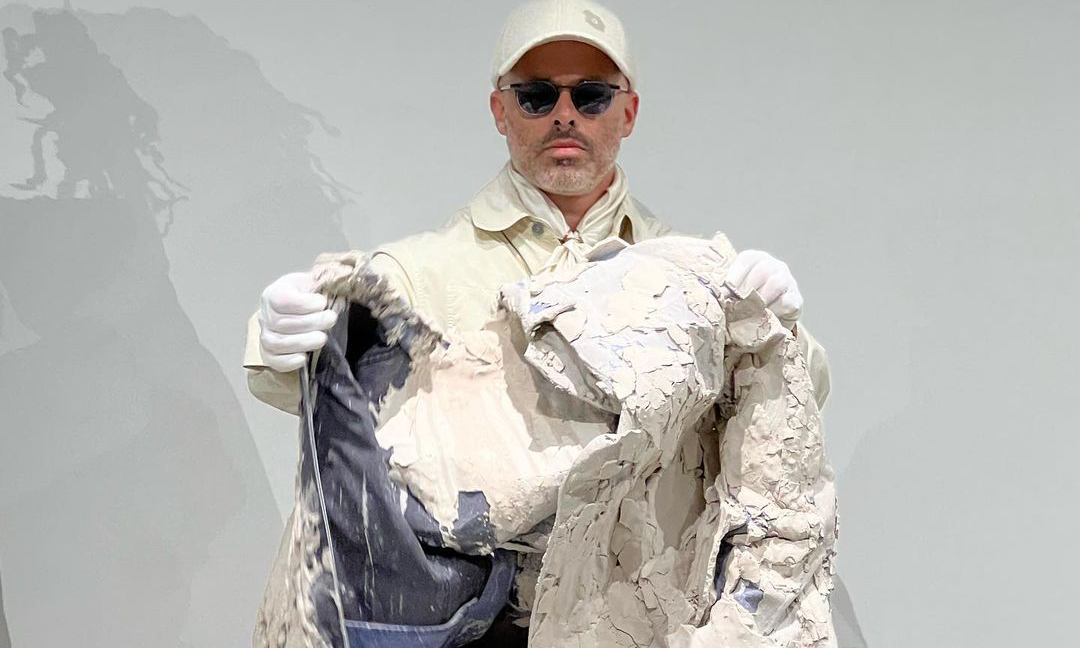 Daniel Arsham 品牌 Objects IV Life 巴黎开 Show