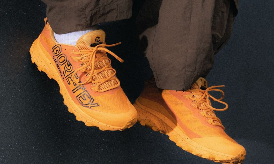 Merrell 新款防水徒步鞋炫彩登场