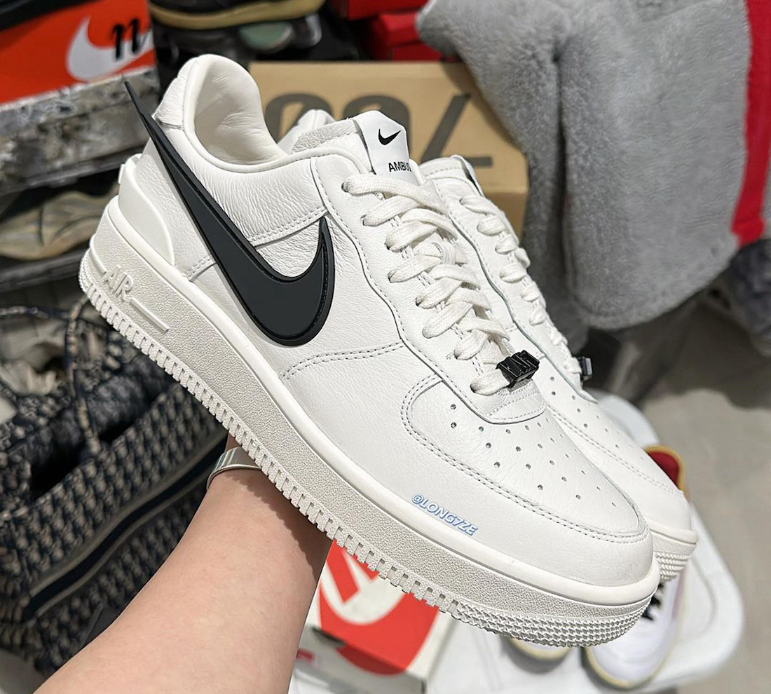 黑白配，AMBUSH x Nike Air Force 1 两款全新配色下月发售– NOWRE现客