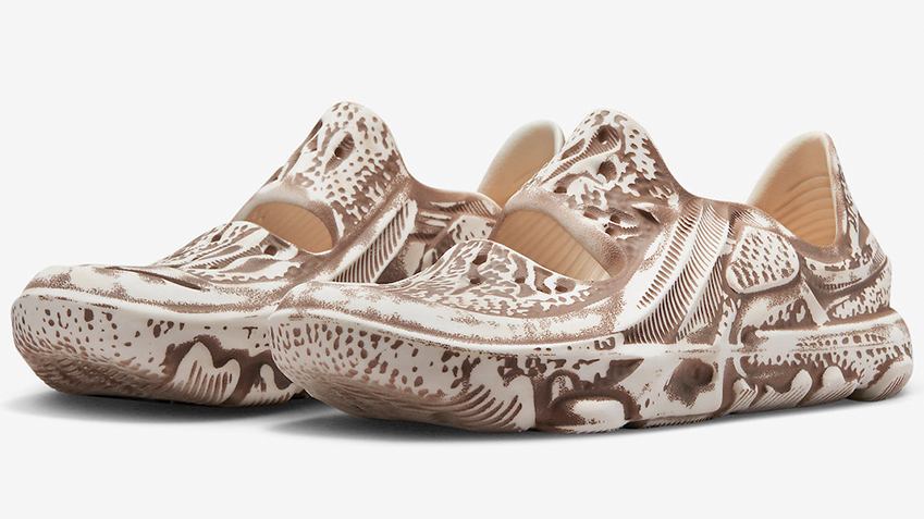 亦步亦趋？Nike 推出 ISPA Universal 一体式凉鞋
