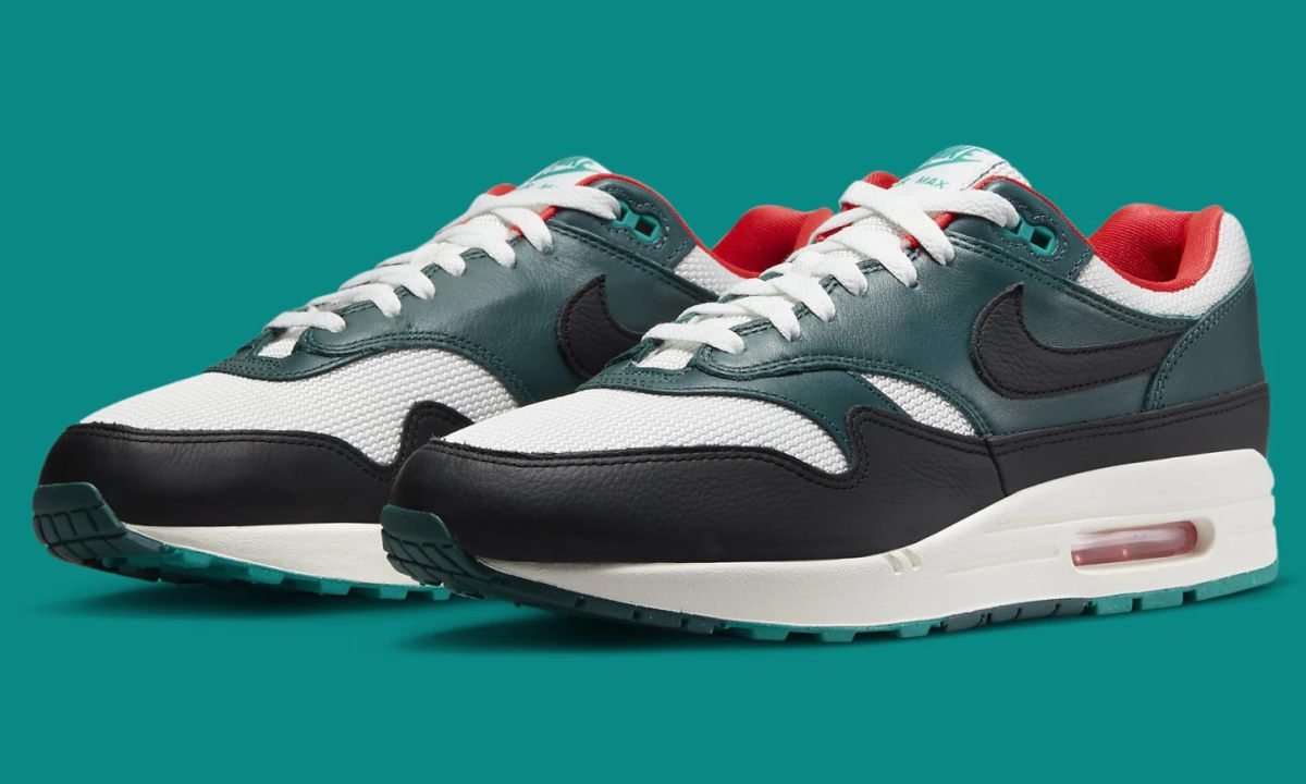 LBJ x LFC x Nike Air Max 1 联名即将发售